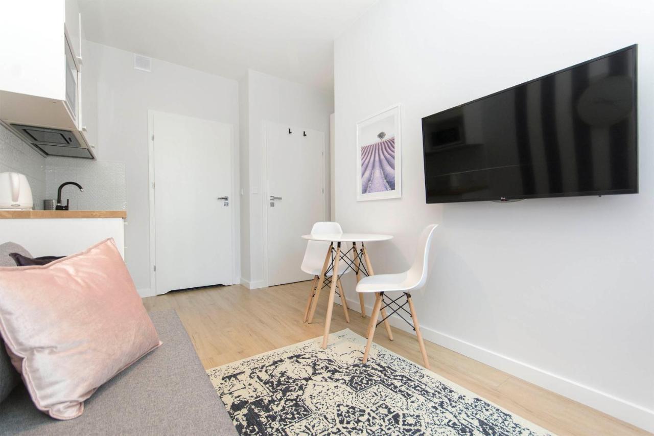 Citystay Centrum Gdansk Apartment ภายนอก รูปภาพ