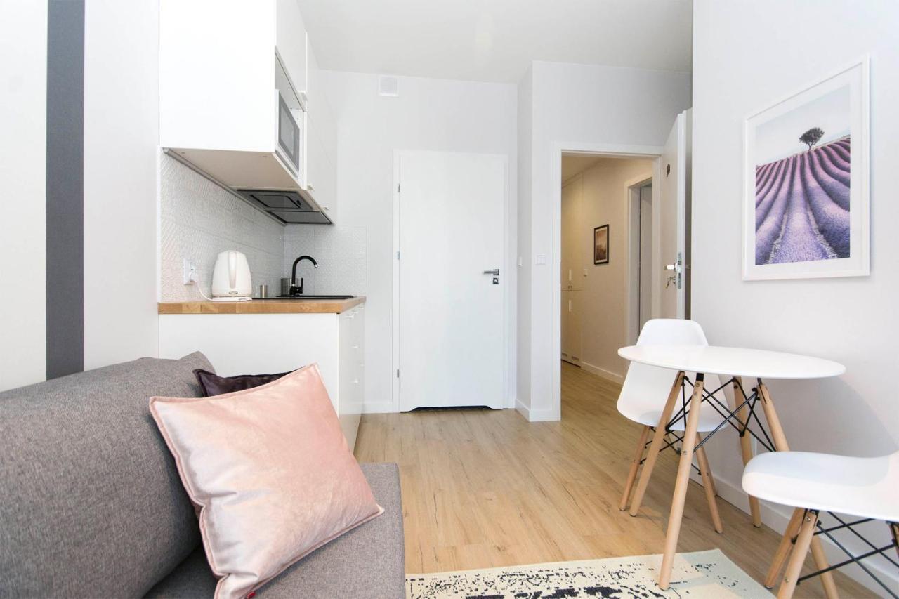 Citystay Centrum Gdansk Apartment ภายนอก รูปภาพ